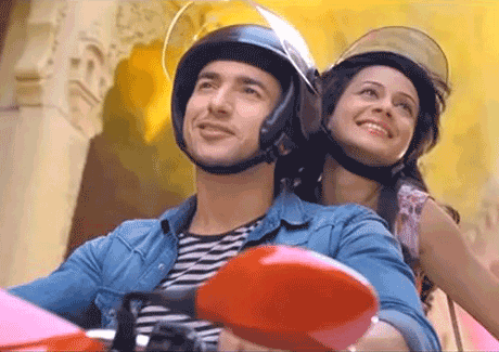 Hero Glamour promises to lure women, to woo men