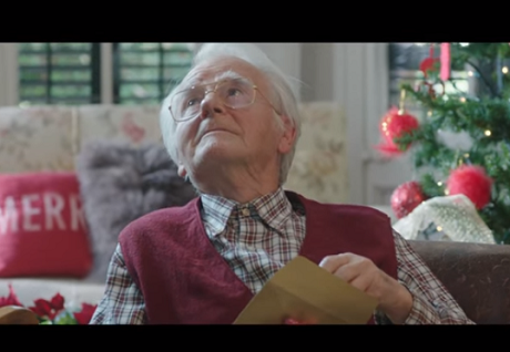 Pornhub made a holiday ad, and it's genuinely heartwarming