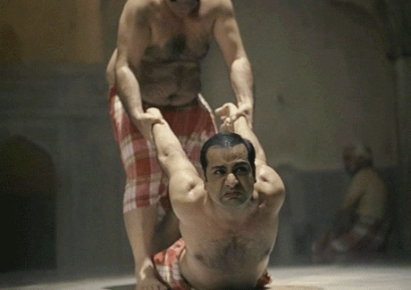 American Tourister shows travelers how to 'Survive Istanbul'   