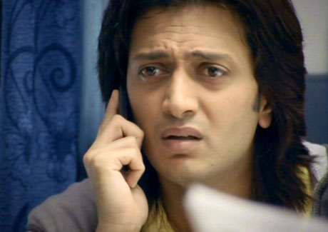 Ritiesh Deshmukh dons five avatars for Videocon Mobile Services  