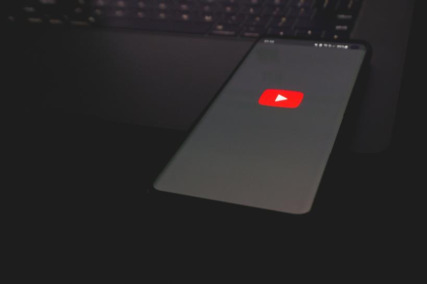 YouTube’s ad revenue growth rate decelerates substantially in Q1