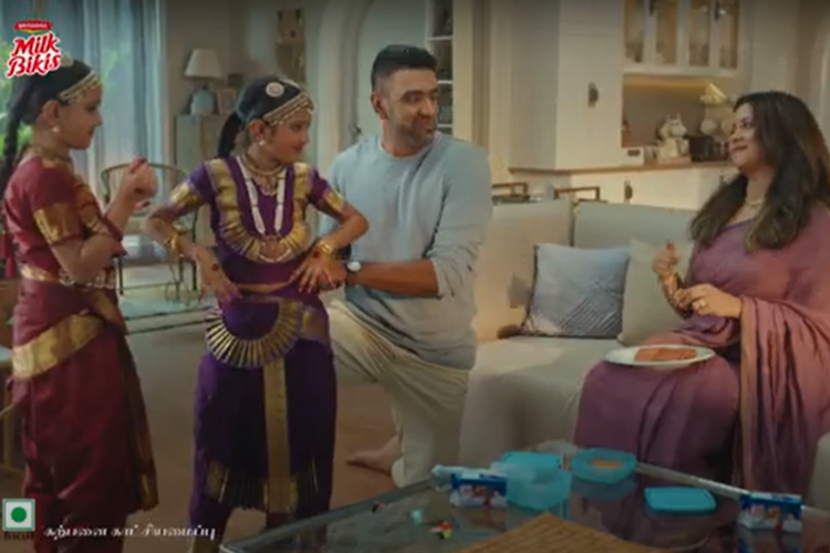 R Ashwin plays a cool dad for Britannia Milk Bikis