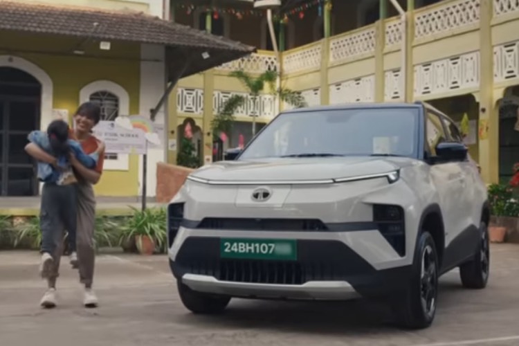 Tata Pulse EV transforms journeys, breathing life into every extra mile