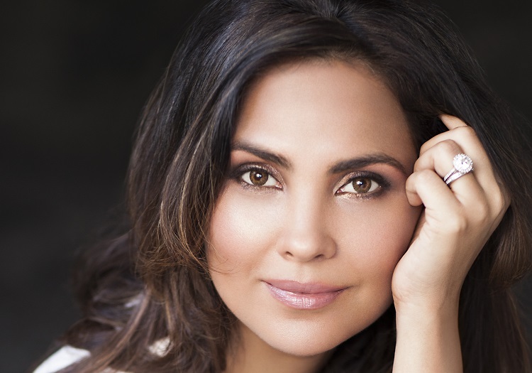 Advertising gives you the rare opportunity to bond with your audience exactly as you are: Lara Dutta