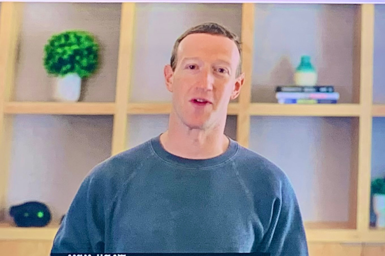 India leading the world in terms of how people and businesses have embraced messaging: Mark Zuckerberg