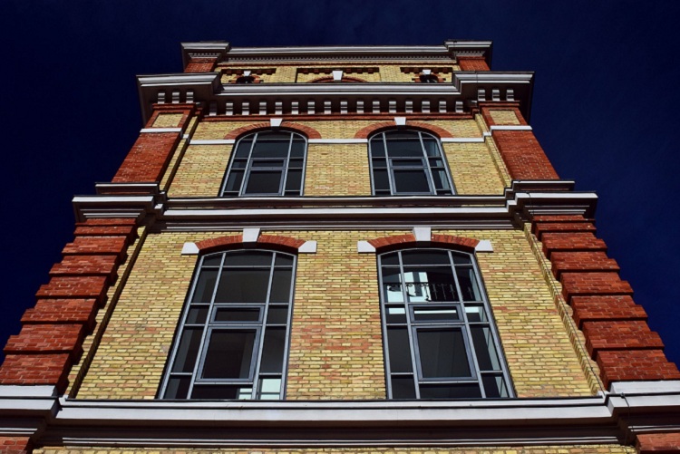 Blog: In 2018, Think Vertical